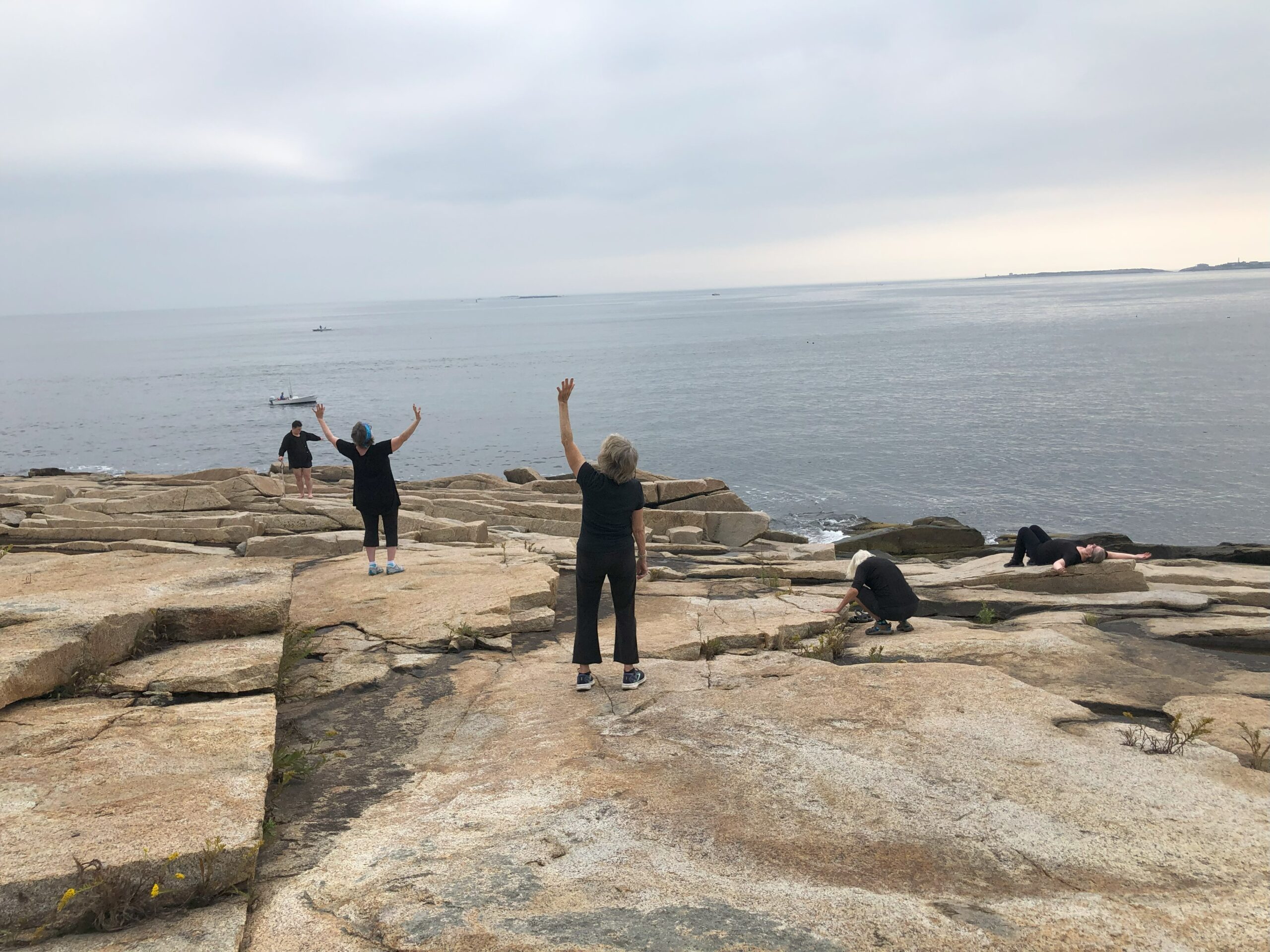 Dancing with the rocks and sea near Windhover